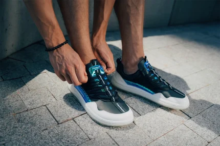 Futura - Iridescent Black