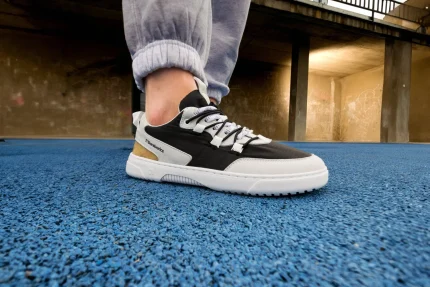 Revive - Light Grey & Black